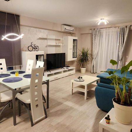 Airport Apartment Otopeni Exterior photo